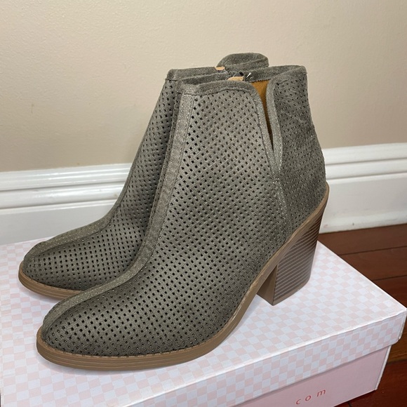 Soda Tarpon Bootie - Picture 2 of 5
